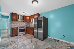 21 Helen Dr, Moonachie, NJ 07074 - Photo 3