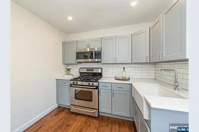 116 Franklin Street 2 #2, Bloomfield, NJ 07003 - Photo 3