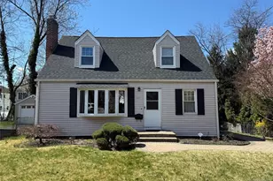 55 Browning Ave, Tenafly, NJ 07670 - Photo 3