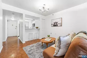 551 Observer Hwy 3L, Hoboken, NJ 07030 - Photo 3