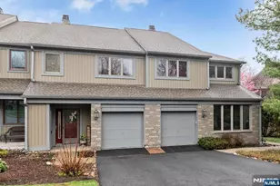 276 Great Smokey Ln, Mahwah, NJ 07430 - Photo 1