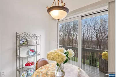 276 Great Smokey Lane, Mahwah, NJ 07430 - Photo 15