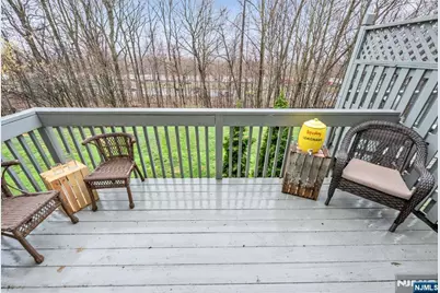 276 Great Smokey Lane, Mahwah, NJ 07430 - Photo 31