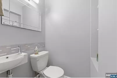 101 Route 5 304 #304, Edgewater, NJ 07020 - Photo 7