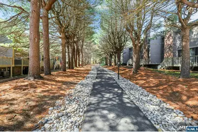 56 Longfellow Lane, Mahwah, NJ 07430 - Photo 33