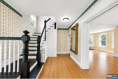 76 Magnolia Avenue, Tenafly, NJ 07670 - Photo 5