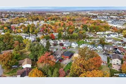 96 Lower Notch, Little Falls Township, NJ 07424 - Photo 5