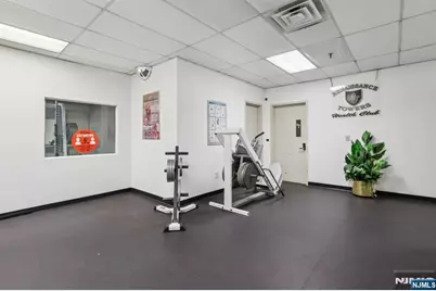 111 Mulberry Street 2-V #2-V, Newark, NJ 07102 - Photo 27