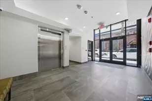 21 Lincoln 101, Newark, NJ 07102 - Photo 33