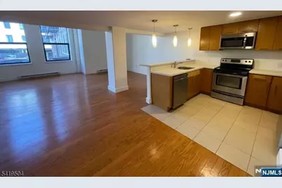 141 Harrison Street 1-H #1-H, East Orange, NJ 07018 - Photo 3