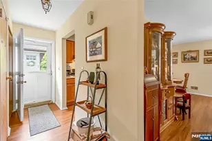 22-1 Tamaron Dr, Waldwick, NJ 07463 - Photo 7