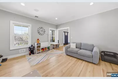 5 Laura Lane, Oakland, NJ 07436 - Photo 7