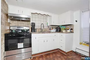 61 Malcolm Ave Front House, Garfield, NJ 07026 - Photo 7