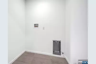 378 Marvin Avenue, Hackensack, NJ 07601 - Photo 33