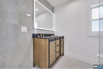 309 Ottawa Avenue, Hasbrouck Heights, NJ 07604 - Photo 29