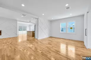 309 Ottawa Ave, Hasbrouck Heights, NJ 07604 - Photo 7