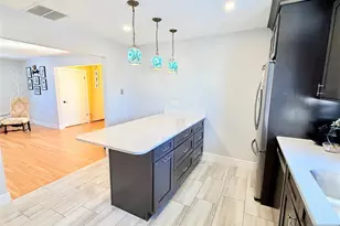 33 Willow Wood Ct 2, East Rutherford, NJ 07073 - Photo 7