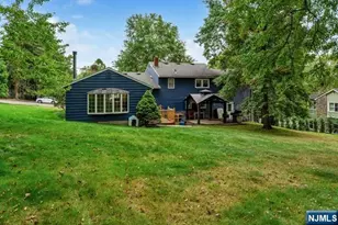 717 Orange Ct, River Vale Township, NJ 07675 - Photo 37