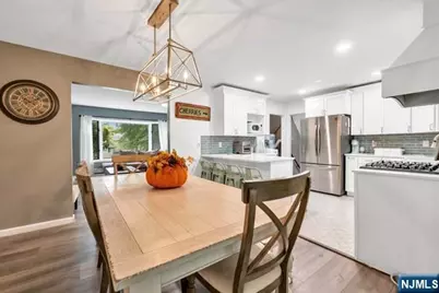 717 Orange Court, River Vale Township, NJ 07675 - Photo 7