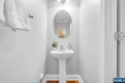 106 Rock Creek Drive T211 #T211, Clifton, NJ 07014 - Photo 21