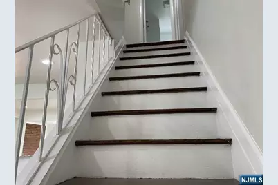 467 Knoll Road, New Milford, NJ 07646 - Photo 11