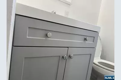 467 Knoll Road, New Milford, NJ 07646 - Photo 7