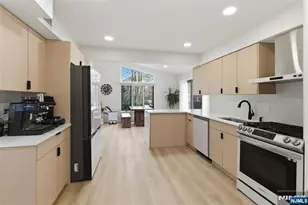 126 Brookside Ave, Cresskill, NJ 07626 - Photo 23