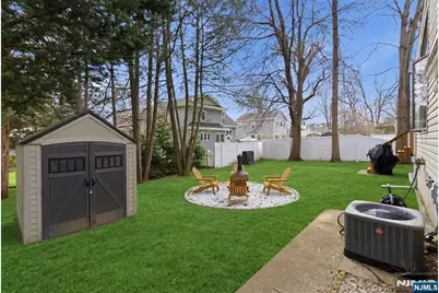 126 Brookside Avenue, Cresskill, NJ 07626 - Photo 5