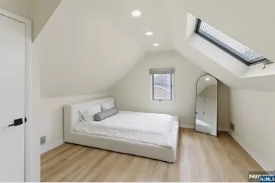 126 Brookside Avenue, Cresskill, NJ 07626 - Photo 13