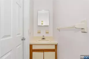 483 Forest 10, Kearny, NJ 07032 - Photo 5