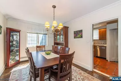 31 Windsor Road, Clifton, NJ 07012 - Photo 9