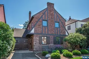 31 Windsor Rd, Clifton, NJ 07012 - Photo 1