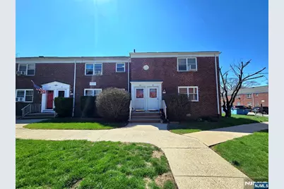 479 Maple Hill Drive 42 #42, Hackensack, NJ 07601 - Photo 1