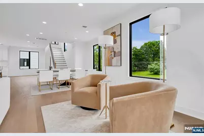 28 Skye Drive, Paramus, NJ 07652 - Photo 19