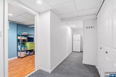 501 Chase Avenue, Lyndhurst Township, NJ 07071 - Photo 17