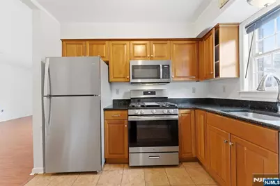 179 Roseland Avenue, Caldwell, NJ 07006 - Photo 5