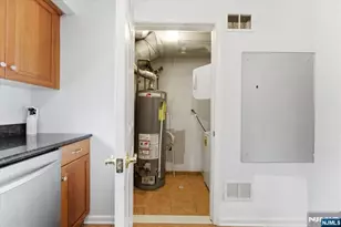 179 Roseland Ave, Caldwell, NJ 07006 - Photo 9