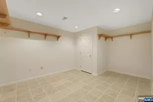 2109 Henry Ct, Mahwah, NJ 07430 - Photo 25