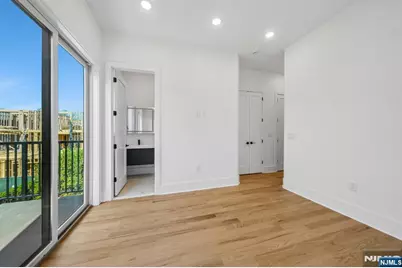 169 Bowers Street 2 #2, Jersey City, NJ 07307 - Photo 19