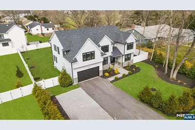 203 Marcotte Lane, Bergenfield, NJ 07621 - Photo 1