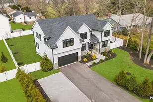 203 Marcotte Ln, Bergenfield, NJ 07621 - Photo 1