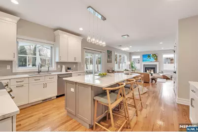 203 Marcotte Lane, Bergenfield, NJ 07621 - Photo 15