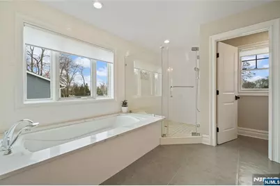 203 Marcotte Lane, Bergenfield, NJ 07621 - Photo 29