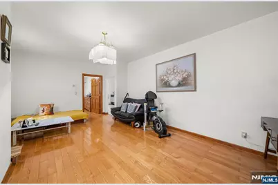 539 Bergen Boulevard, Ridgefield, NJ 07657 - Photo 21