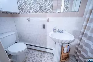 160 Degray St, Haledon, NJ 07508 - Photo 35