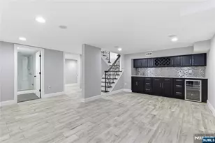 54 Lawton Ave, Cliffside Park, NJ 07010 - Photo 31