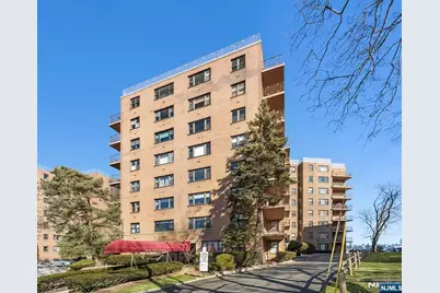 8800 E Boulevard East 005E #005E, North Bergen, NJ 07047 - Photo 25