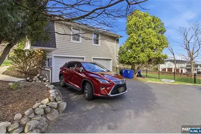 120 Carlough Road, Upper Saddle River, NJ 07458 - Photo 25