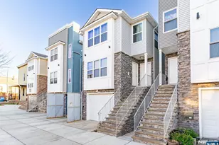 266 2nd Ave, Newark, NJ 07107 - Photo 23