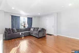 266 2nd Ave, Newark, NJ 07107 - Photo 3
